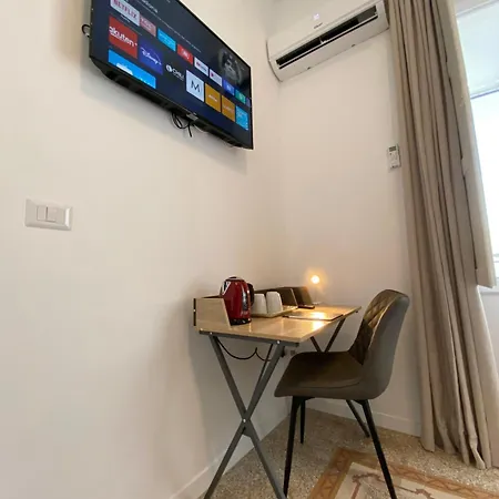 Conte Cavour Apartment Bari Exterior photo